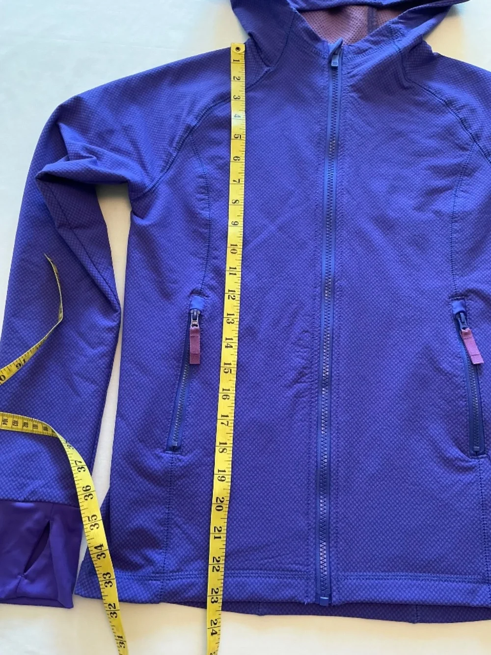 Girls All in Motion Zipped Woven Jacket Thumbhole Cuffs Purple Size Large